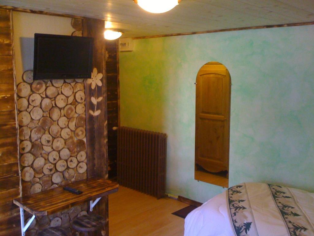 Hotel La Marmotte Gérardmer Pokój zdjęcie